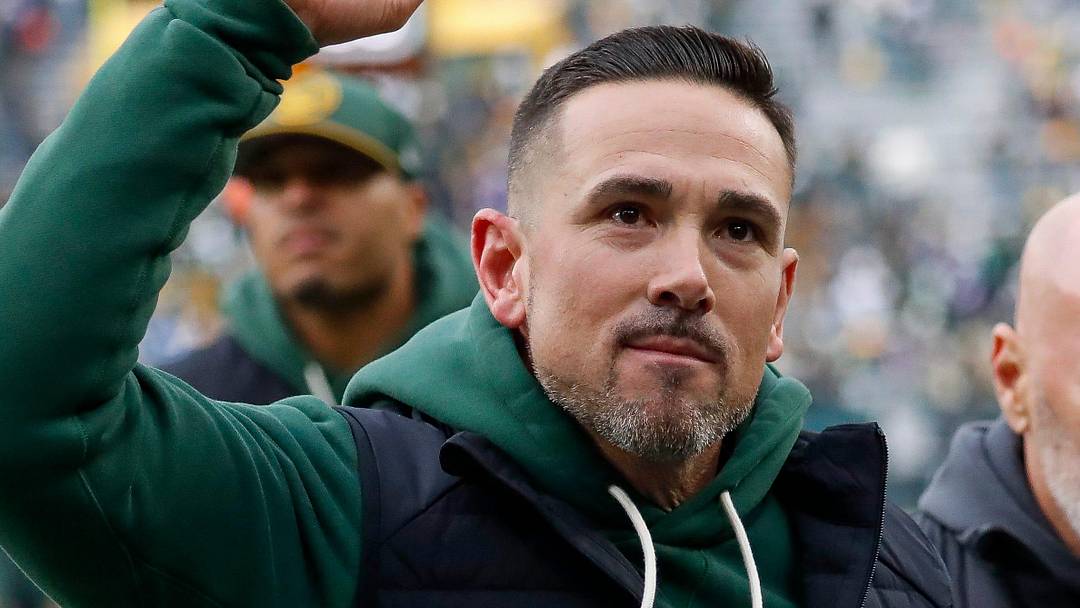 Green Bay Packers head coach Matt LaFleur pumps his fist as he runs off the field after defeating the Minnesota Vikings on Sunday, November 23, 2025, at Lambeau Field in Green Bay, Wis. The Packers won the game, 23-6.
Tork Mason/USA TODAY NETWORK-Wisconsin