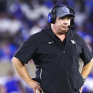 Sep 14, 2024; Lexington, Kentucky, USA; Kentucky Wildcats head coach Mark Stoops looks on during the first quarter against the Georgia Bulldogs at Kroger Field. Mandatory Credit: Carter Skaggs-Imagn Images