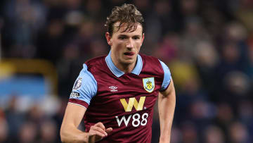 Burnley FC v Wolverhampton Wanderers - Premier League