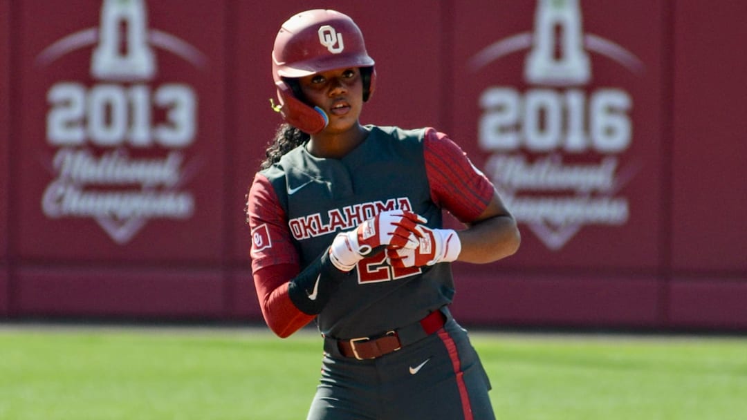 Oklahoma outfielder Kai Minor