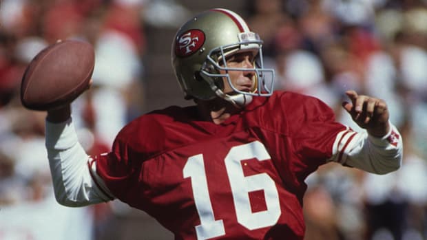 San Francisco 49ers quarterback Joe Montana in action against the Washington Redskins