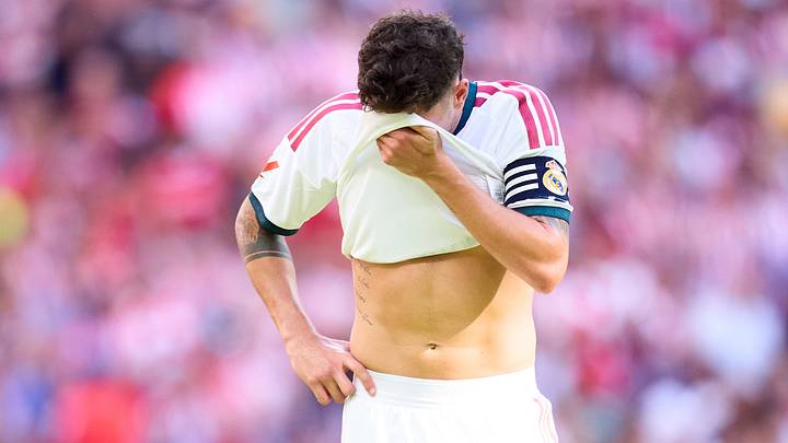 Fede Valverde hat sich am Knöchel verletzt Fede Valverde hat sich am Knöchel verletzt