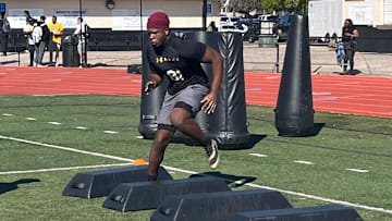 Cardinal Mooney defensive lineman Elijah Golden
