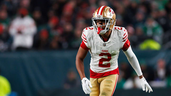 San Francisco 49ers cornerback Deommodore Lenoir (2)