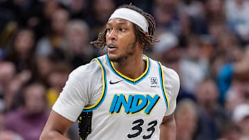 Phoenix Suns v Indiana Pacers