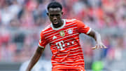 Der FC Bayern wird die Nianzou-Millionen nicht umgehend ausgeben. 