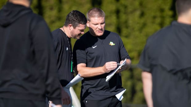 Oregon Ducks DC Tosh Lupo