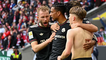 Bayern bejubelt Karls Siegtreffer gegen Freiburg