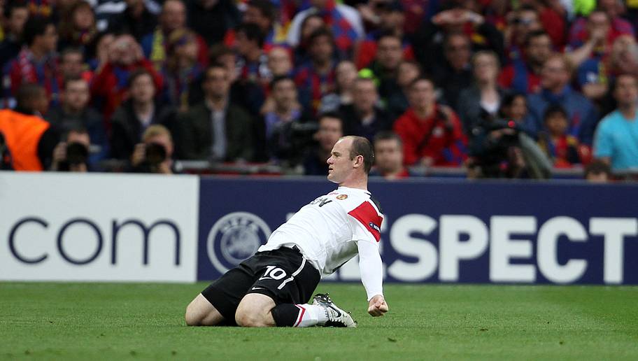 Man Utd Legend Hints at Shocking Barcelona Transfer: ‘A Possibility’