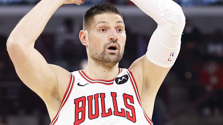 Jan 10, 2026; Chicago, Illinois, USA; Chicago Bulls center Nikola Vucevic (9) looks to pass the ball against the Dallas Mavericks during the first half at United Center. Mandatory Credit: Kamil Krzaczynski-Imagn Images