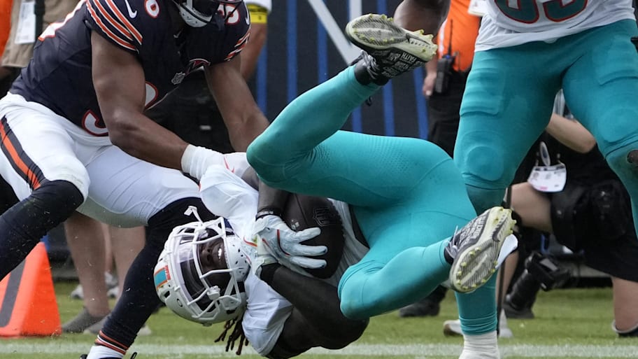 Dolphins running back Alexander Mattison suffered a season-ending neck injury in the team's preseason game vs. the Bears. | David Banks-Imagn Images