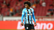 Grêmio quer se aproximar do pelotão de frente do Brasileirão  