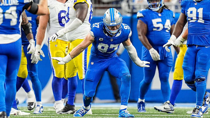 Detroit Lions defensive end Aidan Hutchinson (97).