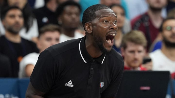 Jul 31, 2024; Villeneuve-d'Ascq, France; South Sudan head coach Royal Ivey in the first quarter against the United States during the Paris 2024 Olympic Summer Games at Stade Pierre-Mauroy. Mandatory Credit: John David Mercer-USA TODAY Sports