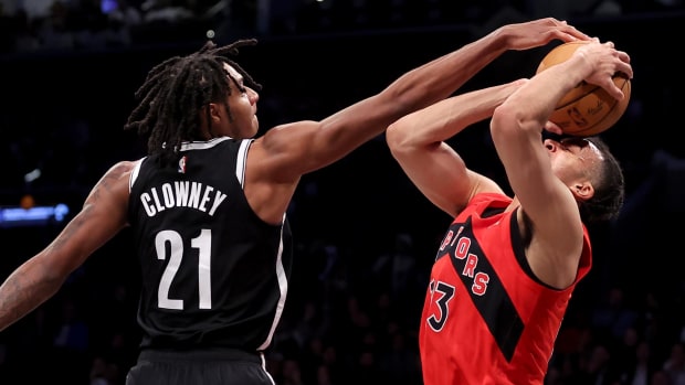 Apr 10, 2024; Brooklyn, New York, USA; Brooklyn Nets forward Noah Clowney (21) blocks a shot