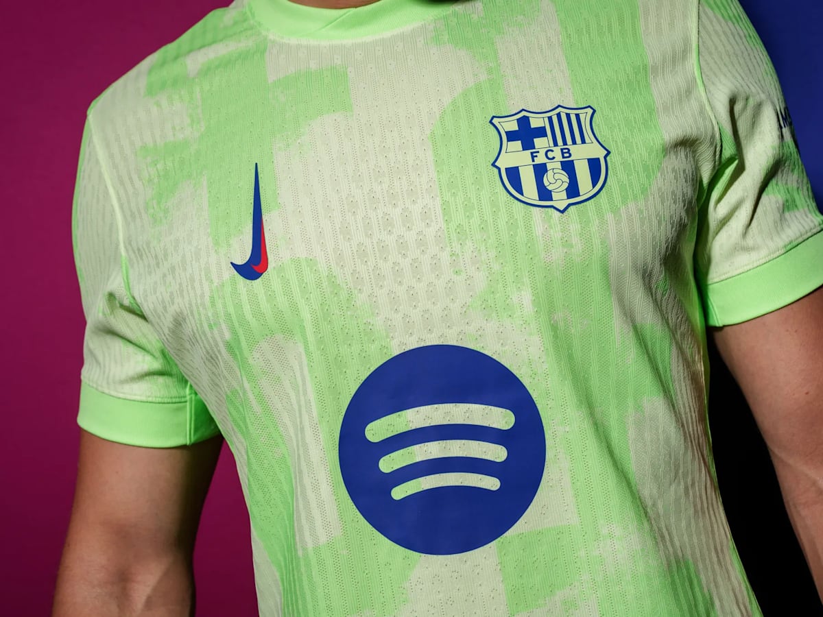 Barcelona new third kit discount