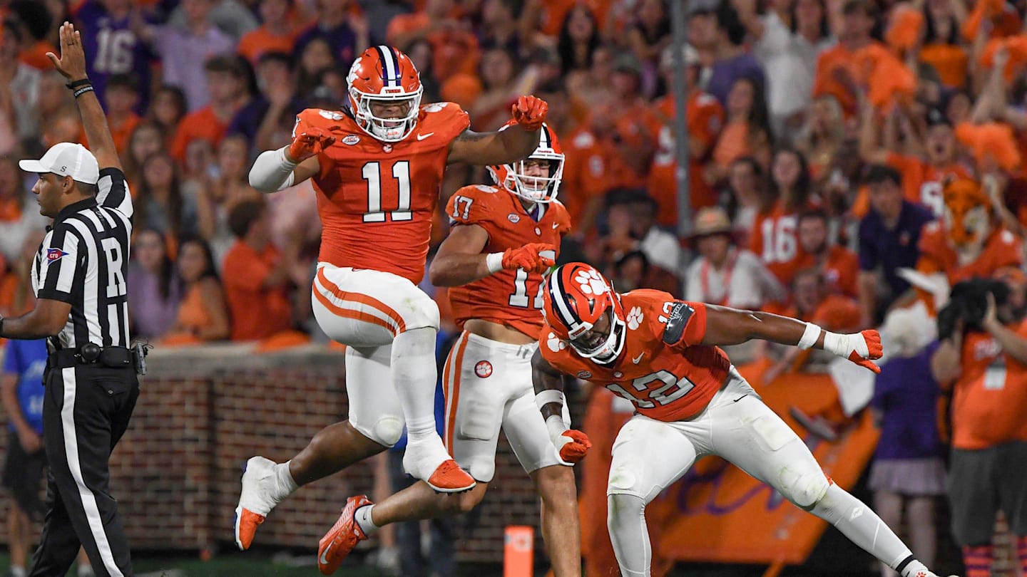 Clemson vs. NC State picks, predictions, Week 4 college football odds
