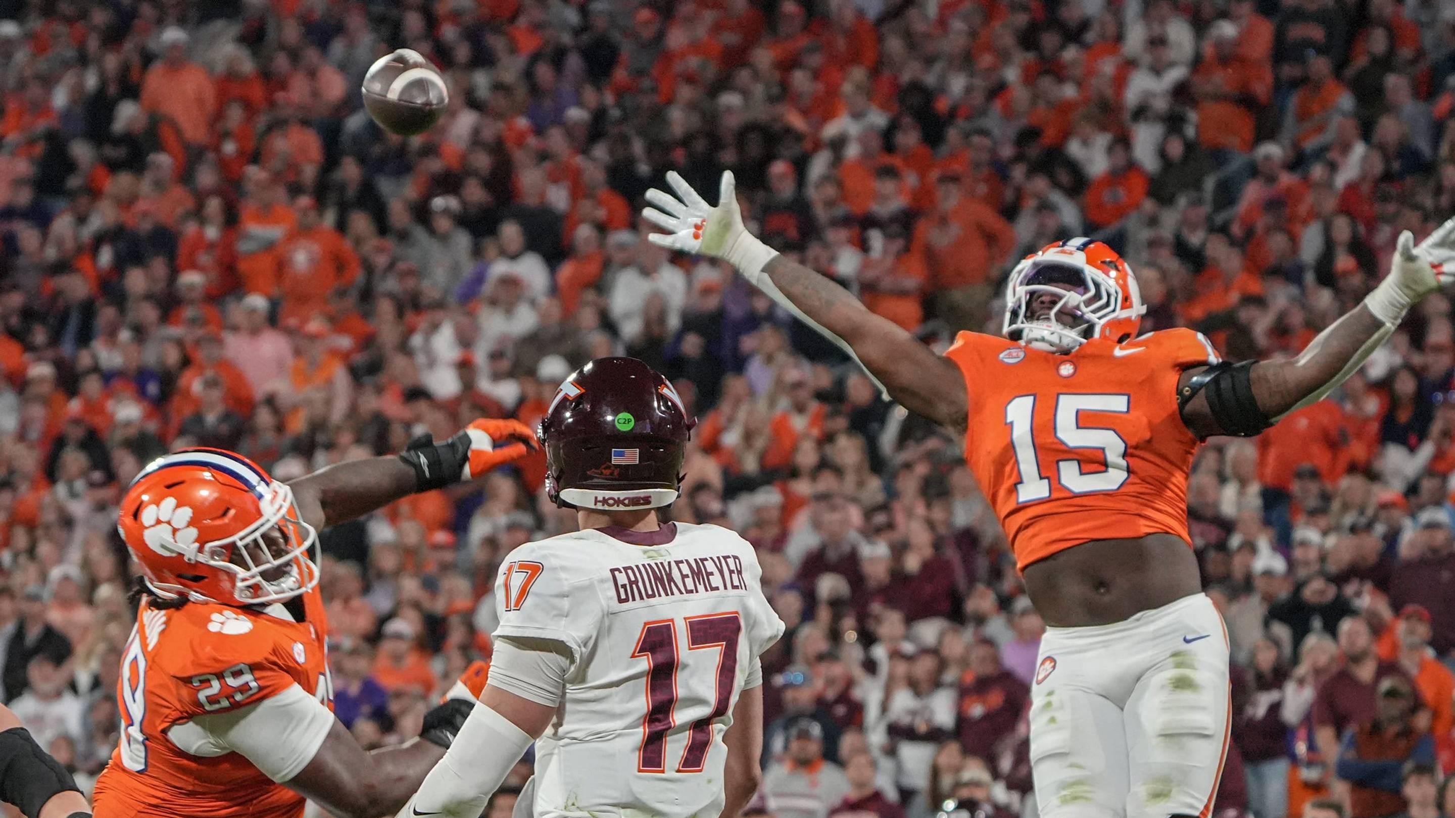 Instant Takeaways From Virginia Tech's 20-16 Win Over Clemson