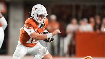 Arch Manning, Texas football