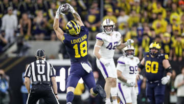 Michigan tight end Colston Loveland makes a catch against Washington during the second half of U-M's 34-13 win in the College Football Playoff national championship game in Houston on Monday, Jan. 8, 2024.