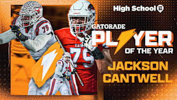 Jackson Cantwell wins the 2025 National Football Player of the Year Award
