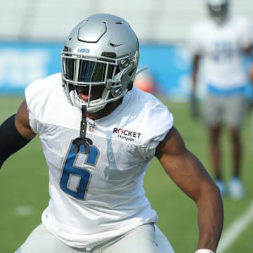 Detroit Lions safety Ifeatu Melifonwu (6) 