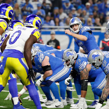 Detroit Lions quarterback Jared Goff calls out a play in the first half against the L.A. Rams at Ford Field 