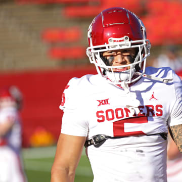 Oklahoma safety Billy Bowman