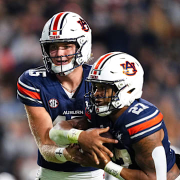 Hank Brown and Jarquez Hunter led an Auburn attack against New Mexico