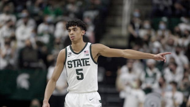Michigan State Spartans guard Max Christie (5) on the court during second half action against the Minnesota Golden Gophers during second half action Wednesday, Jan. 12, 2022, at the Breslin Center.

Msu Minn