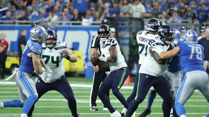 Seattle Seahawks quarterback Geno Smith (7) looks to pass against the Detroit Lions during first half action Sunday, Sept.17 2023.