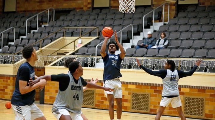 La Lumiere junior Jalen Haralson (32) puts up a shot during an open practice Thursday, Nov. 9, 2023, at the La Porte Civic Auditorium.