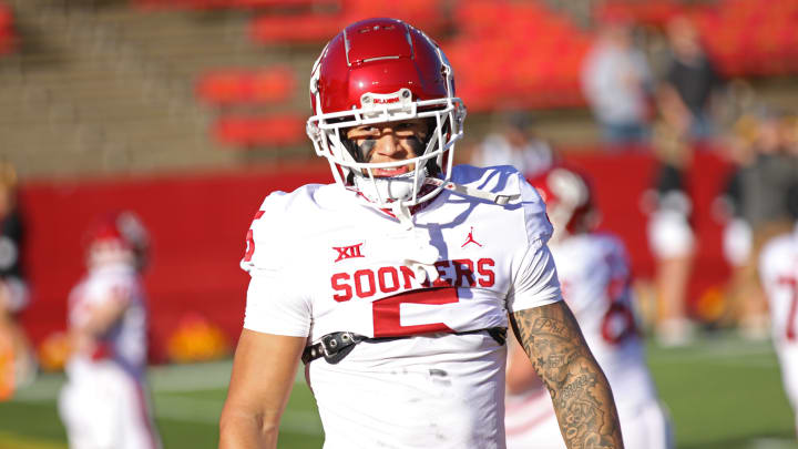 Oklahoma safety Billy Bowman