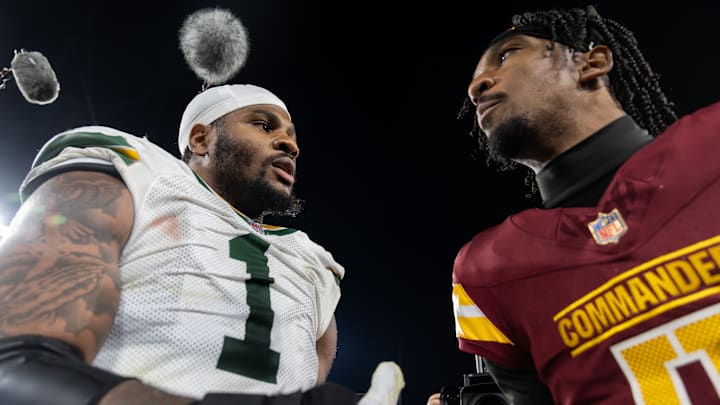 Micah Parsons shakes hands with Jayden Daniels at the end of Thursday’s game between the Packers and the Commanders. Micah Parsons shakes hands with Jayden Daniels at the end of Thursday’s game between the Packers and the Commanders.