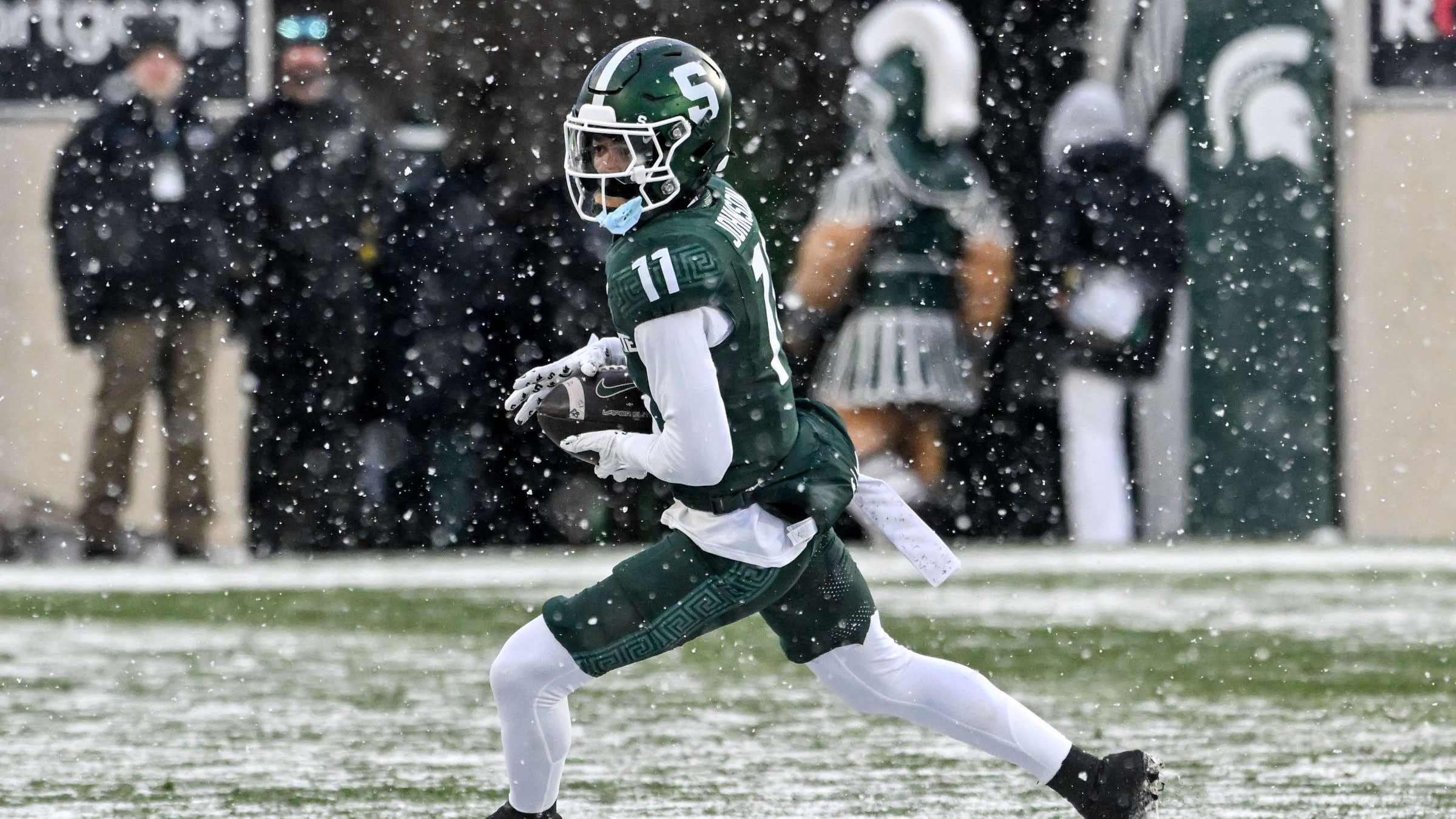 Former Michigan State football WR commits to Bill Belichick, North Carolina