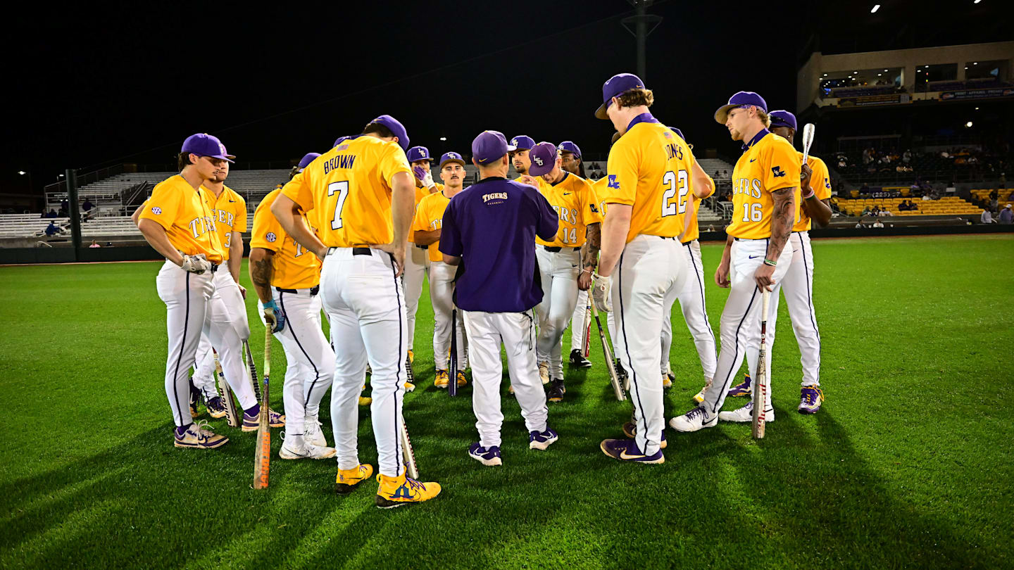 Start Time and How to Watch: LSU Baseball vs. South Carolina Gamecocks in Game 3