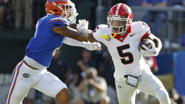 Georgia Bulldogs wide receiver Rara Thomas (5)