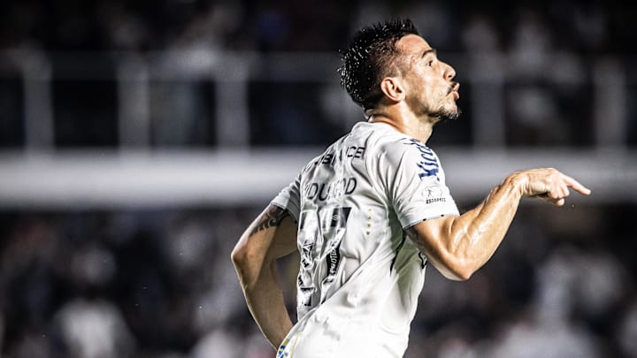 Willian Bigode, camisa 27 do Santos em 2024