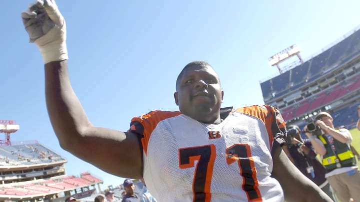 2005.10.16  BENGALS SPORTS : The Cincinnati Bengals Willie Anderson celebrates their 31-23 win against the Tennessee Titans in Nashville Sunday October 16, 2005. The Enquirer/Jeff Swinger

Eeeanderson1116 Jpg