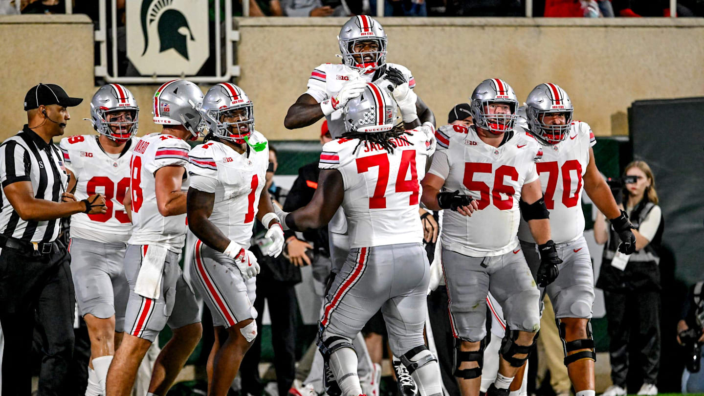 Ohio State Buckeyes Enter Huge Showdown vs. Oregon At Full Strength