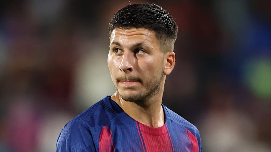 Roony Bardghji is yet to make his official Barcelona debut. | Judit Cartiel/Getty Images