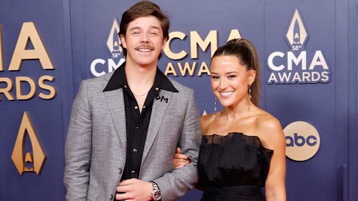 The 58th Annual CMA Awards - Arrivals