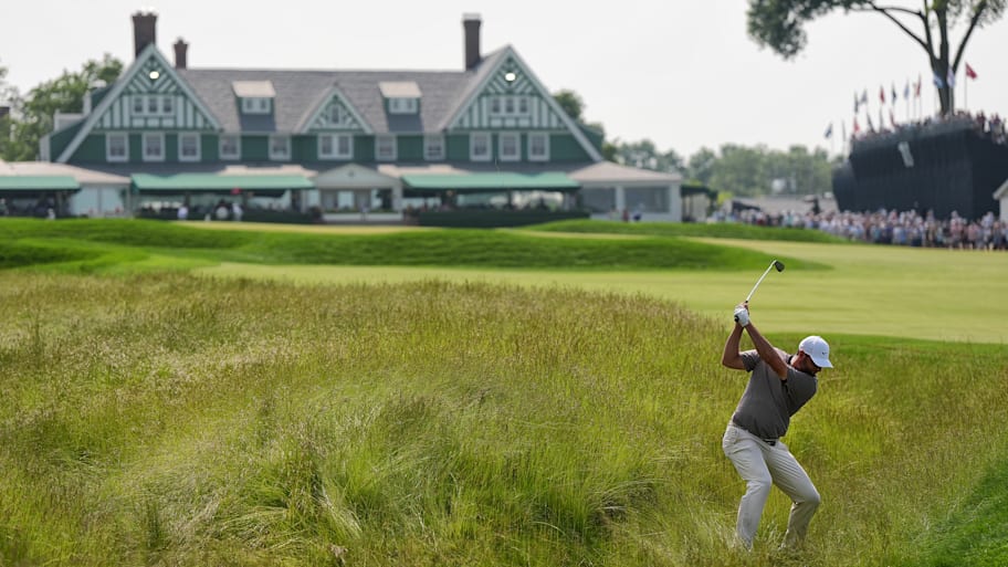 Scottie Scheffler opened with a 73 at Oakmont. | Erick W. Rasco/Sports Illustrated