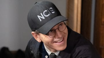 “Strange Invaders” – After discovering a navy pilot’s body riddled with unusual wounds, NCIS’ investigation draws the team into the rabbit hole of UFO conspiracy theories, on the CBS Original series NCIS, Monday, April 1 (9:00-10:00 PM, ET/PT) on the CBS Television Network, and streaming on Paramount+ (live and on-demand for Paramount+ with SHOWTIME subscribers, or on-demand for Paramount+ Essential subscribers the day after the episode airs)*. Pictured (L-R): Brian Dietzen as Jimmy Palmer.