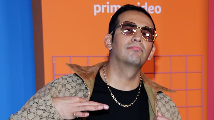 "El Capi" Pérez sufre aparatosa caída en Venga la Alegría "El Capi" Pérez sufre aparatosa caída en Venga la Alegría
