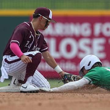 RJ Olivares (left) and Corpus Christi London look to advance through the 2025 UIL Texas Baseball Championships regional semifinal round this week.