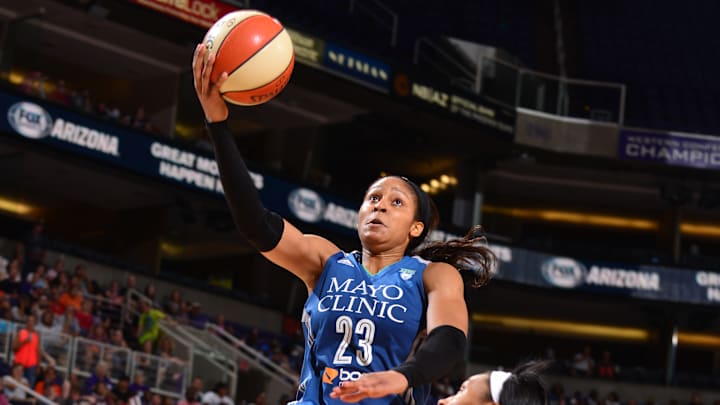 A few others have dropped 40 points in the WNBA playoffs, but none of those performances were as critical as Maya Moore’s in the 2015 semifinals. A few others have dropped 40 points in the WNBA playoffs, but none of those performances were as critical as Maya Moore’s in the 2015 semifinals.