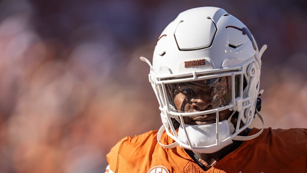 Texas freshman LB Colin Simmons (11) exits the field against Mississippi State at Darrell K Royal-Texas Memorial Stadium.
