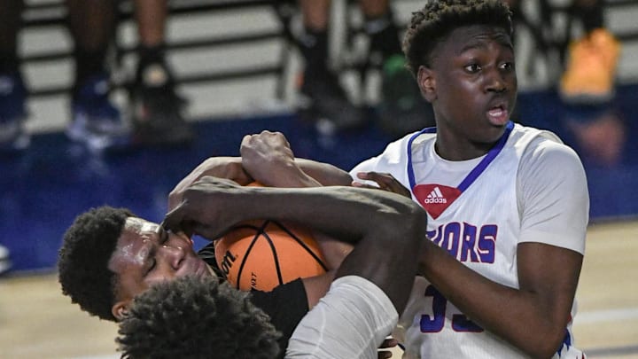 The South Carolina (SCISA) high school boys basketball playoffs are in the semifinal round. The South Carolina (SCISA) high school boys basketball playoffs are in the semifinal round.