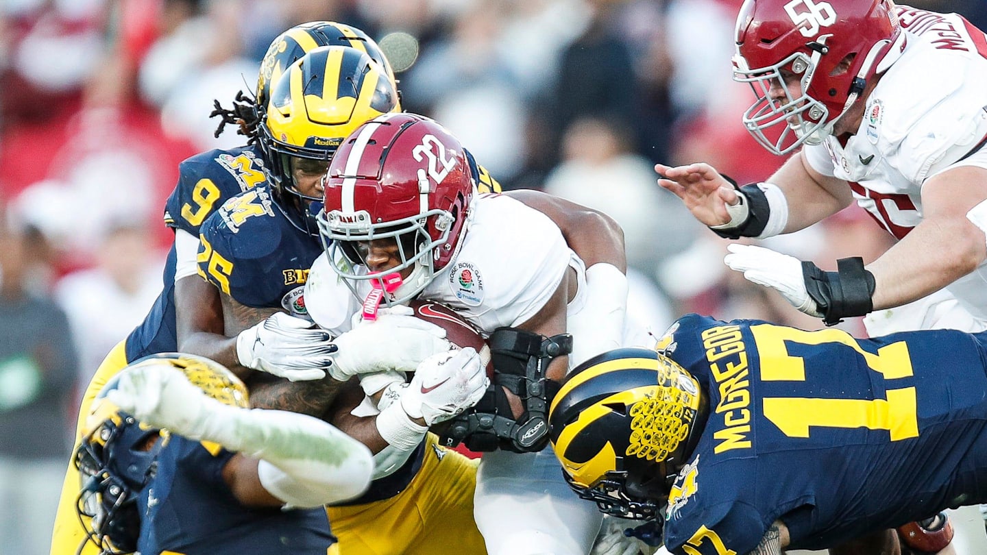 WATCH: Michigan Football RB Justice Haynes shows off incredible quickness, footwork
